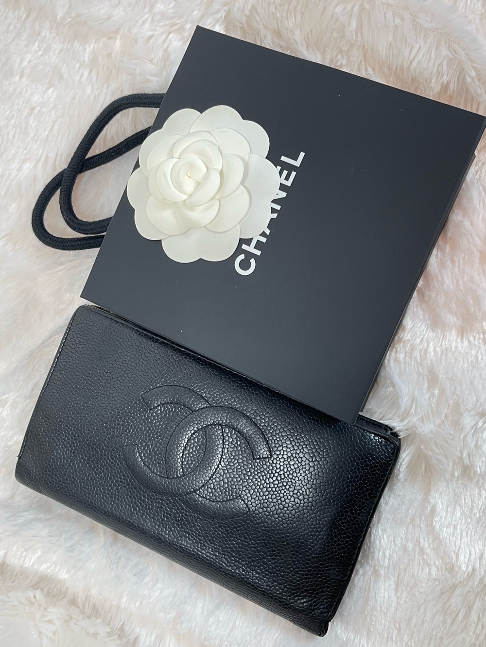 Chanel Authentic Caviar Wallet w/CALLOUTS